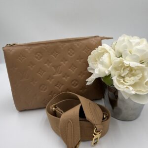 Alternative view of Louis Vuitton Coussin PM