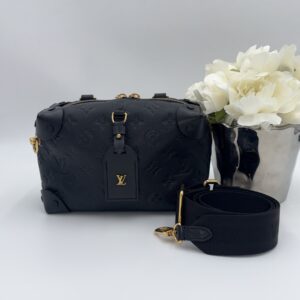 Louis Vuitton Petite Souple