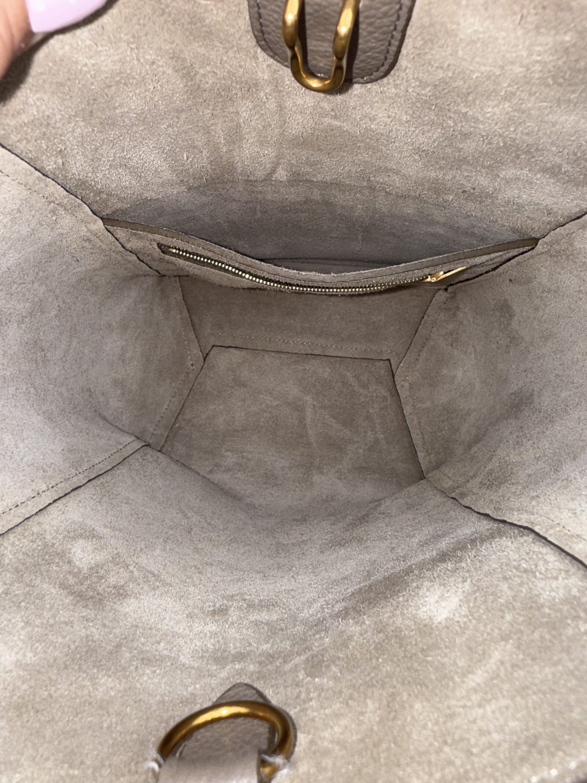 Celine Bucket Bag - Image 5