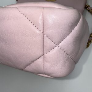 Chanel 19 Medium - Image 7
