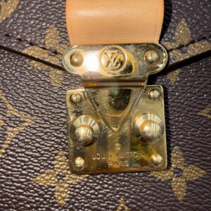 Louis Vuitton Pochette Metis - Image 3