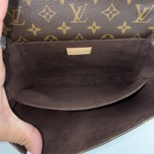 Louis Vuitton Pochette Metis - Image 7