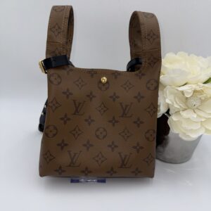 Alternative view of Louis Vuitton Atlantis BB