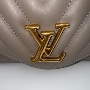 Louis Vuitton New Wave Shoulder Chain Bag - Image 3