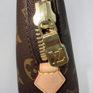 Louis Vuitton Cosmetic Pouch GM - Image 3