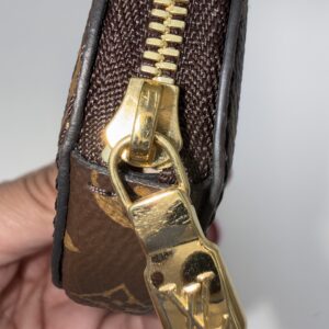 Louis Vuitton Round Coin Purse - Image 3