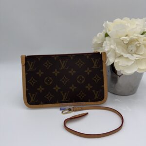Alternative view of Louis Vuitton Carryall Pouch