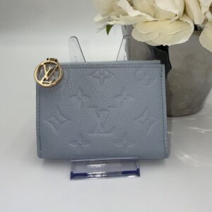 Louis Vuitton Lisa Wallet