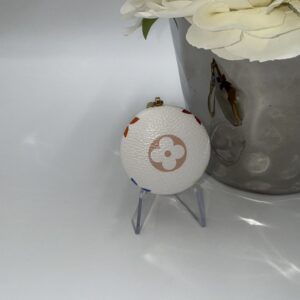 Alternative view of Louis Vuitton Astropill Light Key Chain
