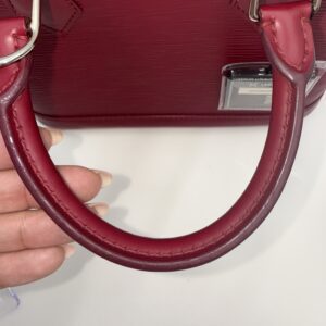 Louis Vuitton Epi Alma BB - Image 4