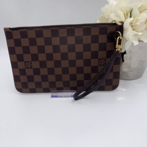 Alternative view of Louis Vuitton DE Neverfull Pouch