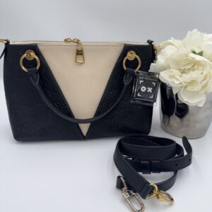 Alternative view of Louis Vuitton V Tote