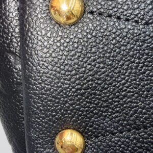 Louis Vuitton V Tote - Image 5