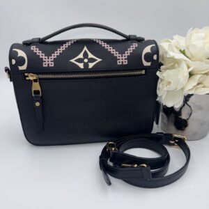 Alternative view of Louis Vuitton Pochette Metis Embroidered