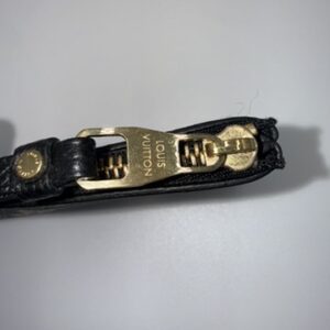 Louis Vuitton Bicolor Key Cles - Image 3