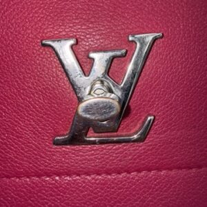 Louis Vuitton Lock Me II - Image 4