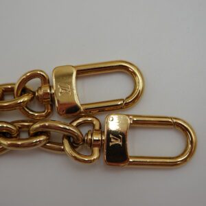 Louis Vuitton Monoglam Loop PM - Image 7