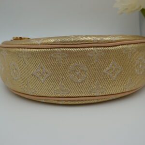 Louis Vuitton Monoglam Loop PM - Image 4