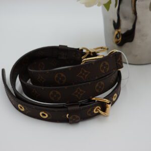Louis Vuitton Pochette Metis Strap