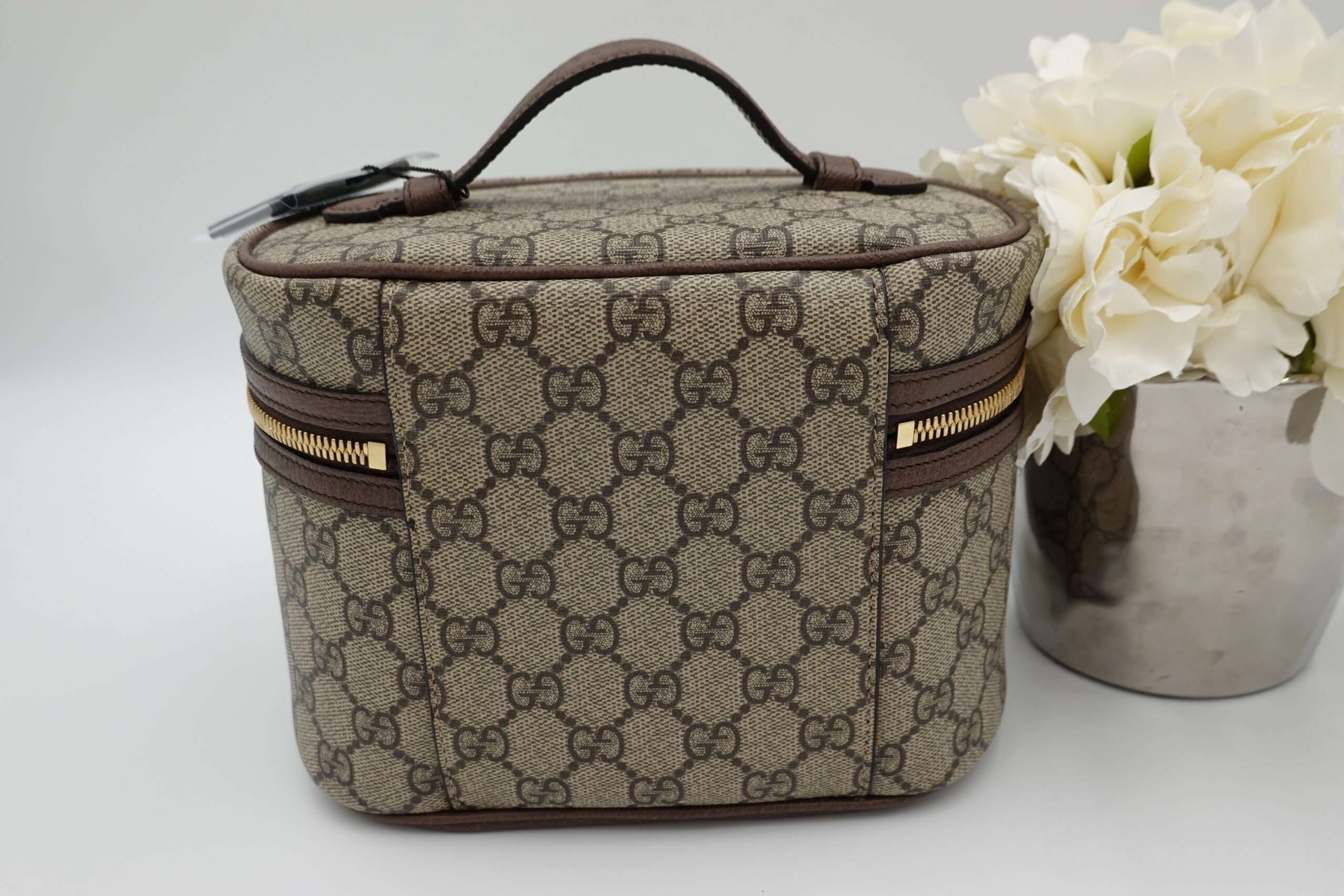 Gucci Vanity - Image 2