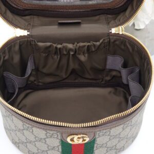 Gucci Vanity - Image 5